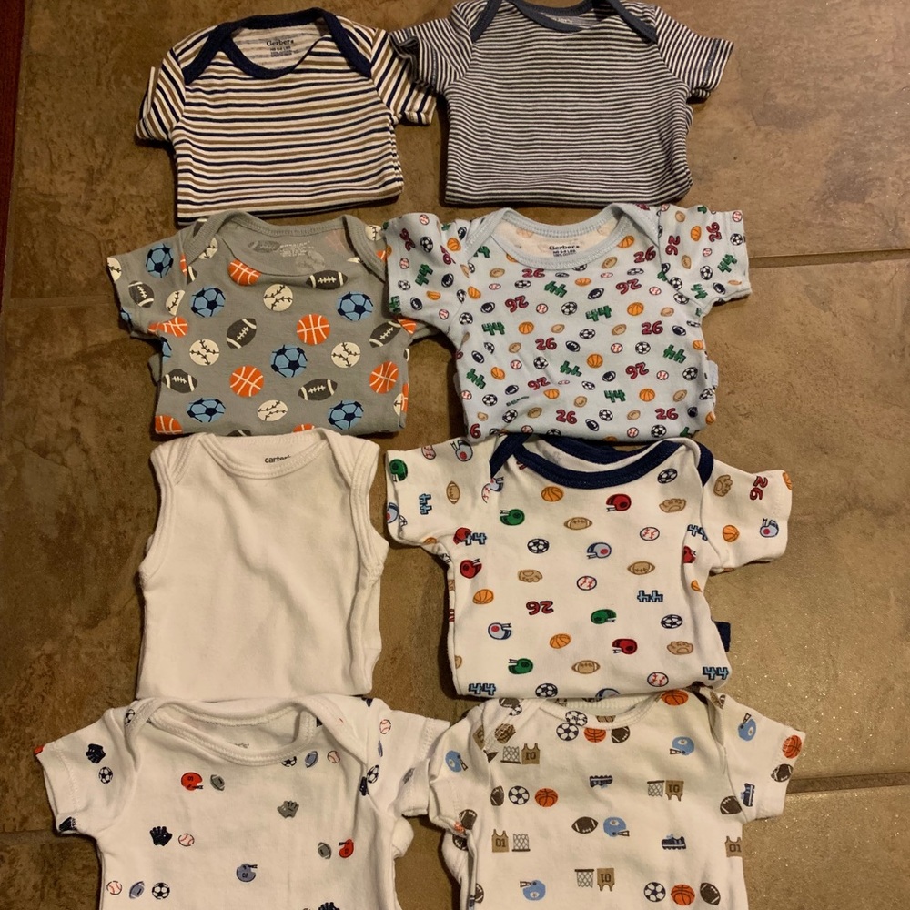 bundle (8) Newborn Onesies